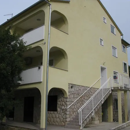 Apartment Dijana & Ivan *